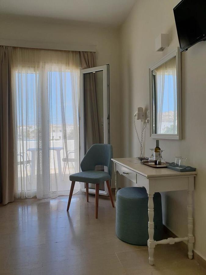 Alkyon Hotel Kamári Eksteriør billede