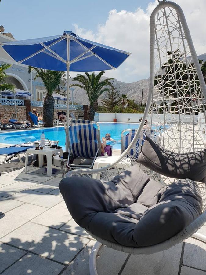 Alkyon Hotel Kamári Eksteriør billede